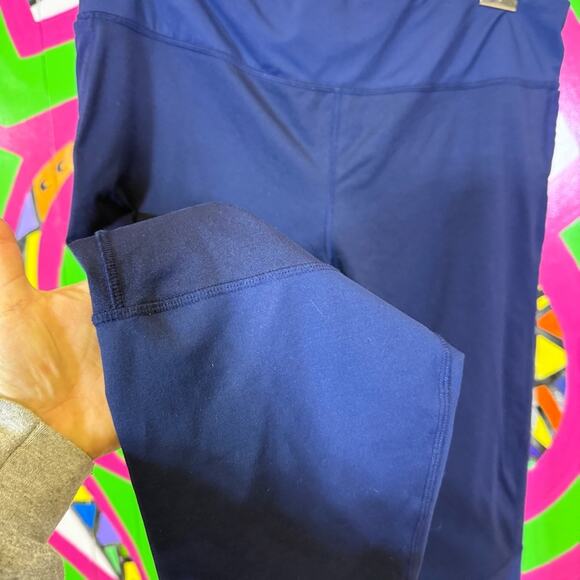 Brooks Blue Leggings 7/8 Length Snug Fit. Thermal. Size XXL. In excellent cond! - Picture 2 of 9